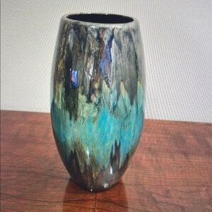 Artistic Ceramic Vase with Blue and Brown Hues